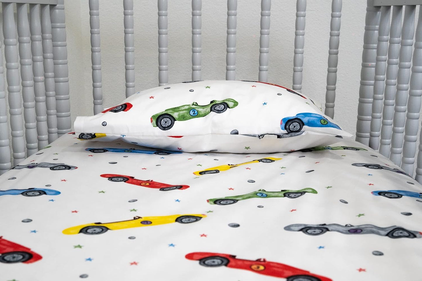 Crib/Toddler Sheet with Cars Pattern