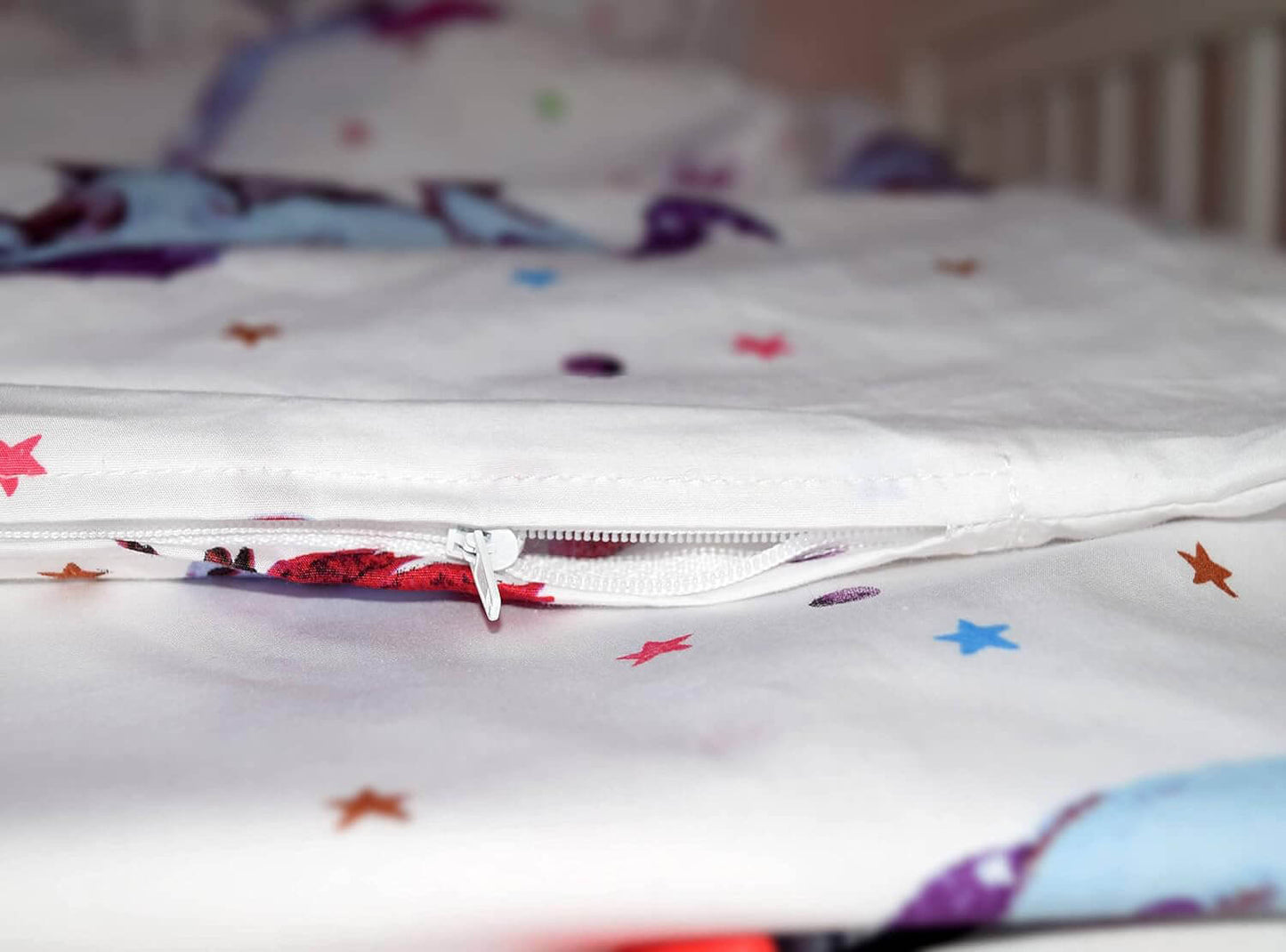 Twin Duvet Set with Unicorns Pattern